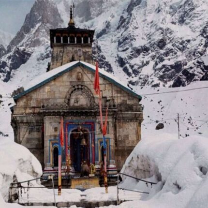 Rishikesh Kedarnath and Vasukital Trek Tour 6 Days