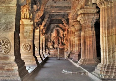 badami cave temples