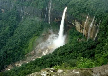 Wah Kaba Falls: A Hidden Gem in Meghalaya