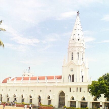 Poondi Madha Basilica Thanjavur Tour Package