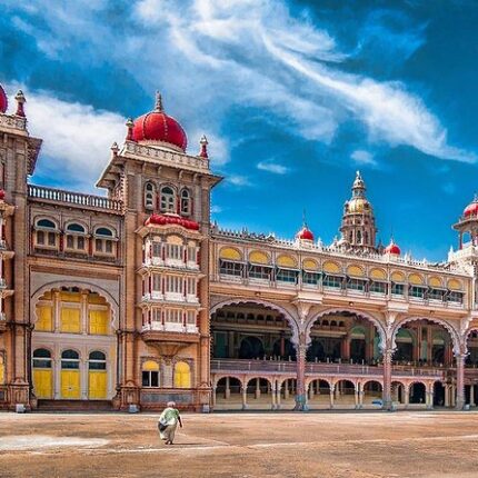 Bangalore Mysore Ooty Tour Package