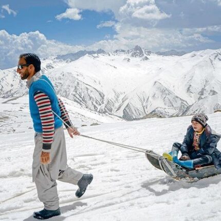 Srinagar Sonmarg Gulmarg Day Trip Tour Package