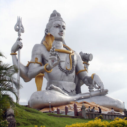 Murudeshwar Tour Package