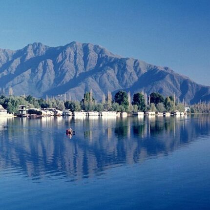 Srinagar Gulmarg Pahalgam Sonmarg Tour Package 7 Days