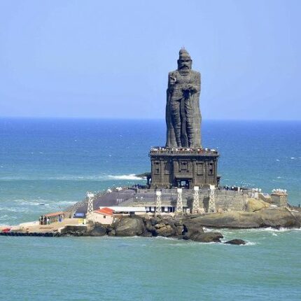 Kanyakumari Thiruvalluvar Statue Tour Package