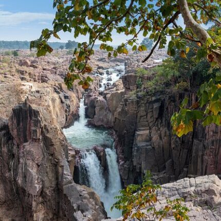 Panna Raneh Falls Chanderi Tour Package 3 Days