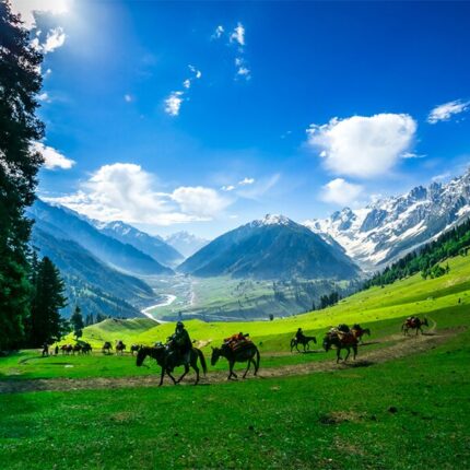 Sonmarg Yusmarg Tour Package 4 Days