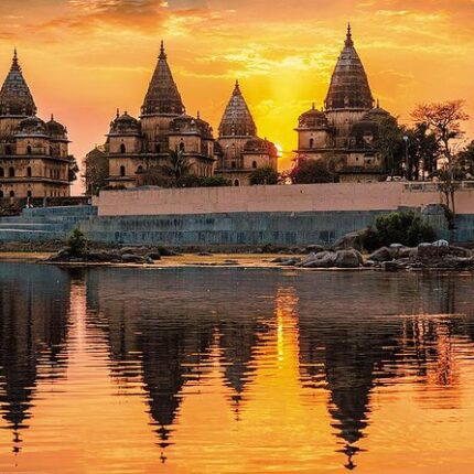 Orchha Khajuraho Tour Package from Delhi