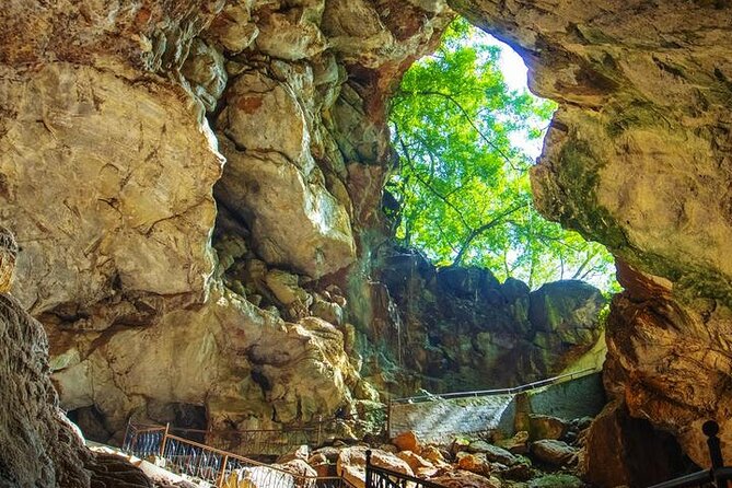 Borra Caves Tour Package 2 Days Best Price Borra Caves Tour Package 2 Days Best Price