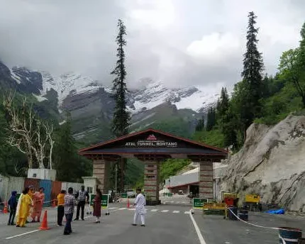 kullu manali solang valley atal tunnel sissu tour package 7 days
