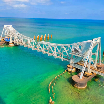 Madurai Rameshwaram Kanyakumari Tour Package from Pune
