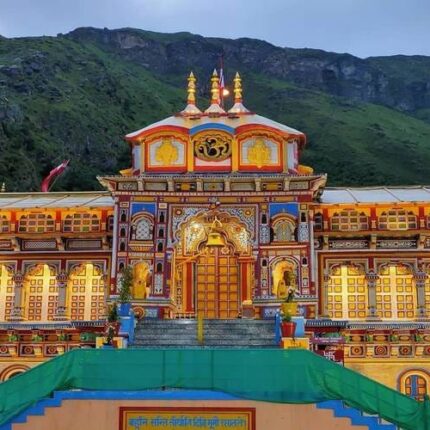 badrinath tour package from srinagar