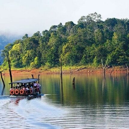 Kodaikanal Munnar Thekkady Tour Package 6 Days