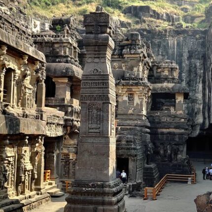 Ellora Tour Package 2 Days