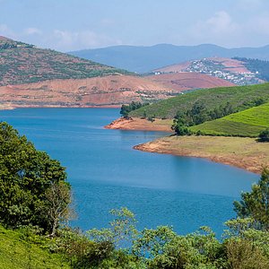 Ooty Lake Botanical Garden Doddabetta Peak Pykara Lake Coonoor Tour Package 5 Days