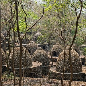 Lansdowne Pauri Khirsu Satpuli Kandolia Temple tour package 6 days