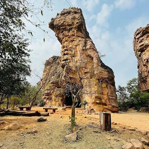 Raisen Fort Tour Package 2 Days Raisen Fort Tour Package 2 Days