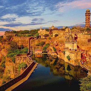 Ranakpur Chittorgarh Mount Abu Tour Package 5 Days