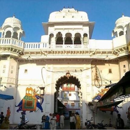 Kumbhalgarh Nathdwara Mount Abu Tour Package 5 Days