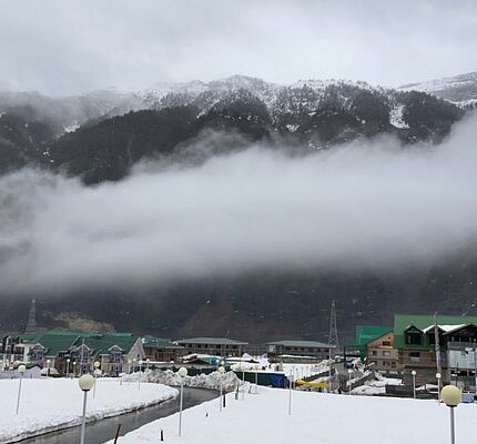 Pahalgam Sonmarg Yusmarg Tour Package 5 Days