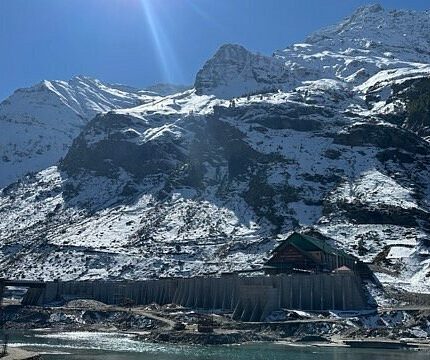 kullu manali rohtang pass sissu atal tunnel tour package 6 days