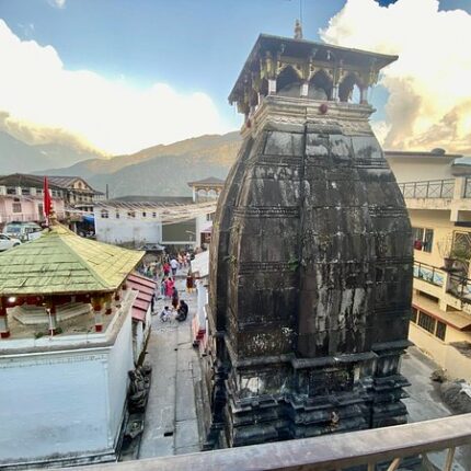 Guptkashi Kedarnath Chopta Tungnath Badrinath tour package 7 days