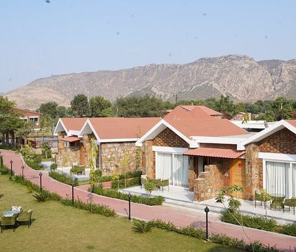 Jaipur Sariska Tour Package 4 Days