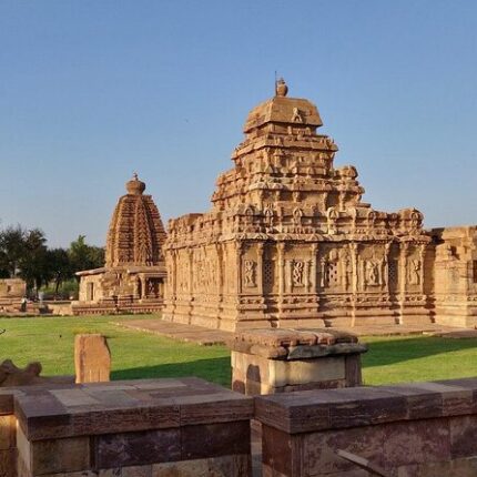 badami aihole pattadakal tour package from bangalore