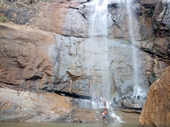 Agaya Gangai Falls Tour Package 2 Days Agaya Gangai Falls Tour Package 2 Days