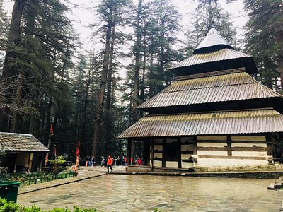 manali tour package from varanasi