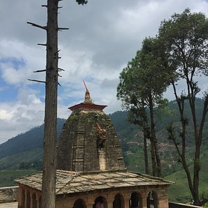 Nainital Ranikhet Kasar Devi Katarmal Sun Temple Tour Package 5 Days