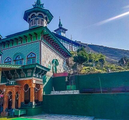 Kashmir Tour Package from Vadodara