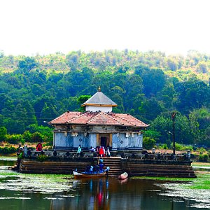 Agumbe Tour Package from Shimoga