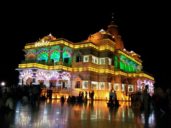 Mathura Vrindavan Tour Package from Delhi Mathura Vrindavan Tour Package from Delhi