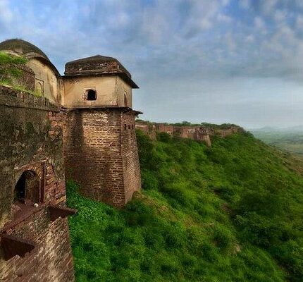 Shivpuri Tour Package 2 Days