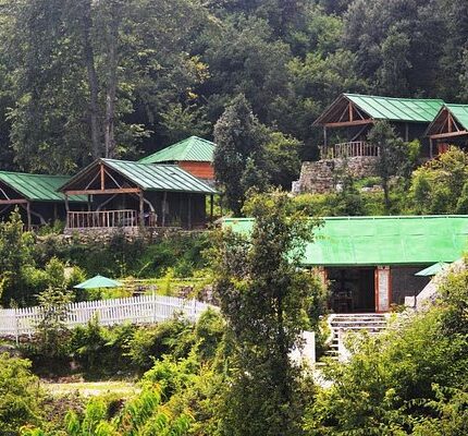 Munsiyari Kalamuni Pass Pithoragarh Chaukori Tour Package 5 Days