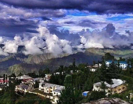 Lansdowne Pauri Khirsu Kandolia Temple tour package 4 days