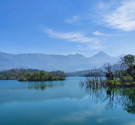 Ponmudi Tour Package 2 Days