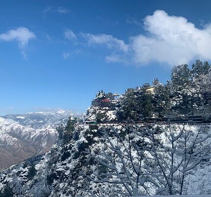 Mussoorie Dhanaulti Kanatal tour package 3 days
