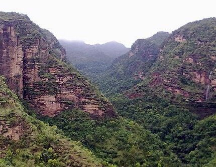 Pachmarhi Satpura Tamia Tour Package 5 Days