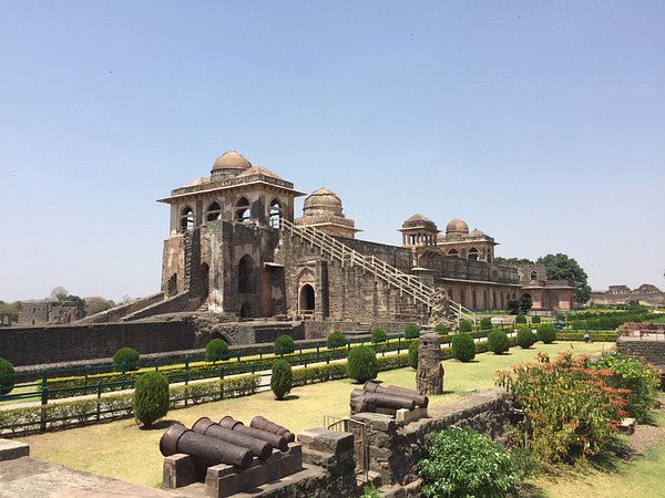 Ujjain Maheshwar Mandu Tour Package 3 Days Ujjain Maheshwar Mandu Tour Package 3 Days
