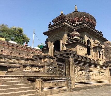 Maheshwar Mandu Dewas Tour Package 3 Days