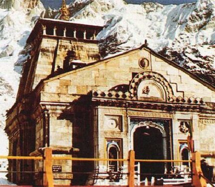 Guptkashi Kedarnath Chopta Tungnath Badrinath Auli Mana Village tour package 9 days
