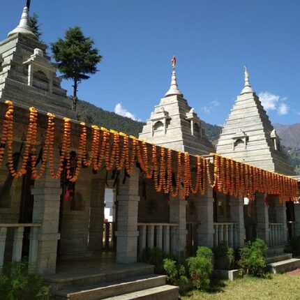 Munsiyari Darkot Village Pithoragarh Tour Package 4 Days