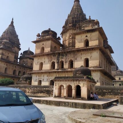 Orchha Fort Tour Package 2 Days