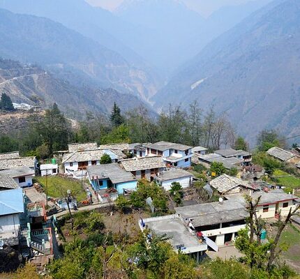 Munsiyari Kalamuni Pass Darkot Village Chaukori Tour Package 5 Days