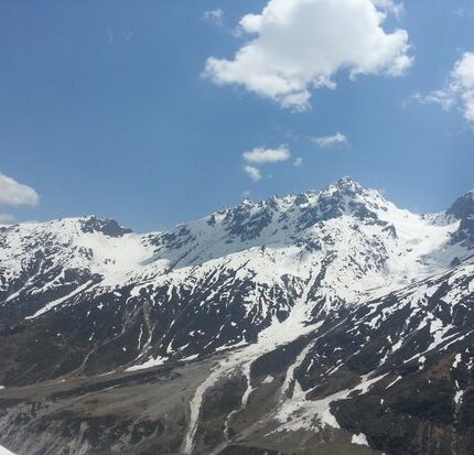 badrinath vasudhara falls tour package