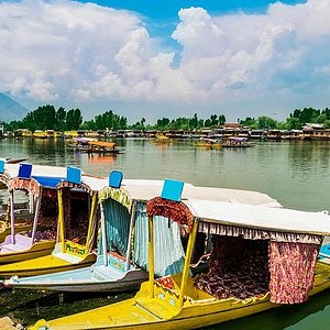 Srinagar Sonmarg Yusmarg Doodhpathri Tour Package 6 Days