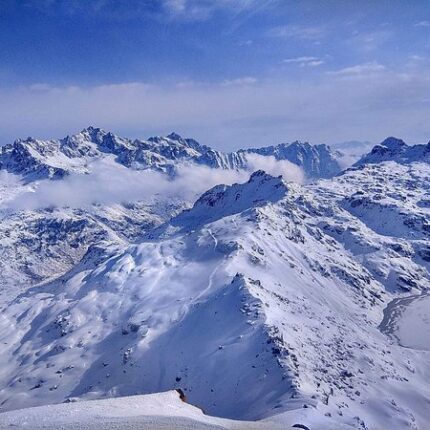 Amritsar Jammu Sanasar Katra Srinagar Gulmarg Tour Package 7 Days